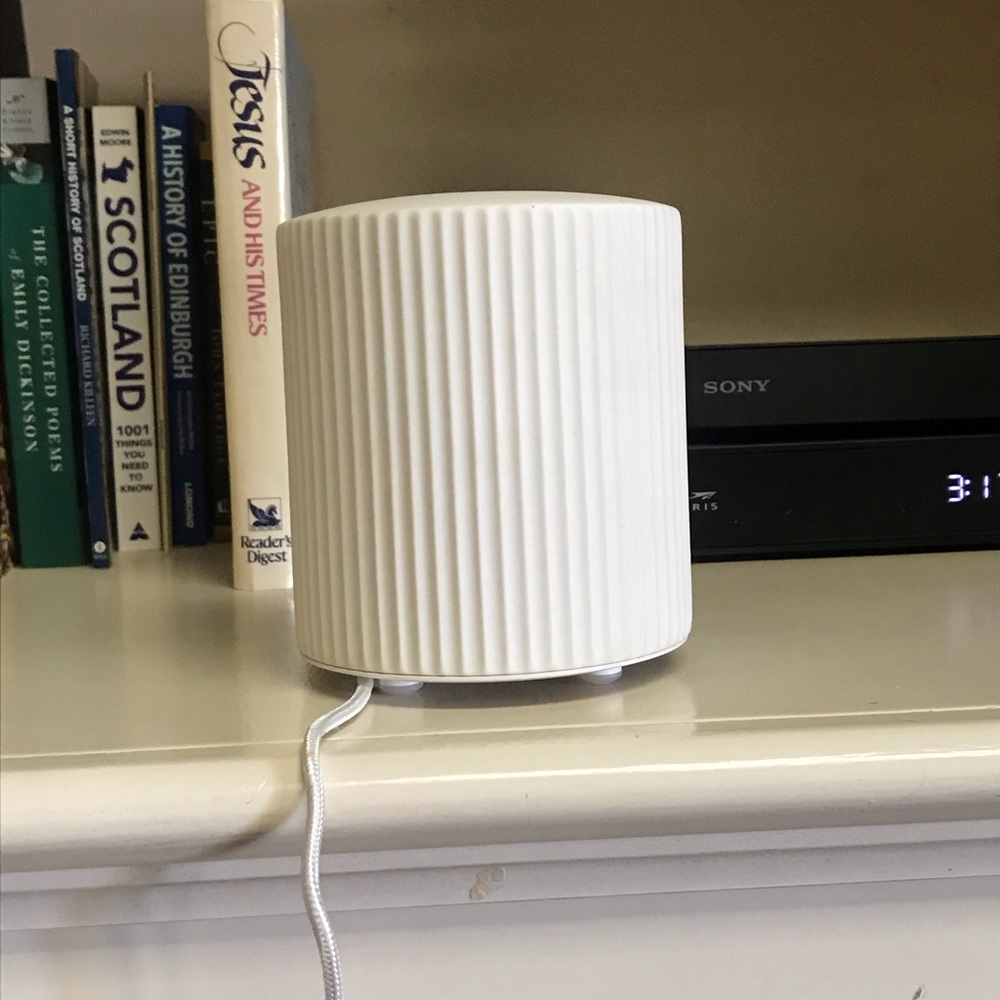 Saje diffuser